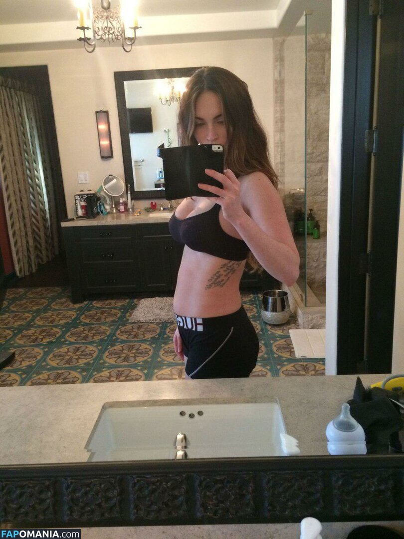 Megan Fox Meztelen Kikerült fotó #63