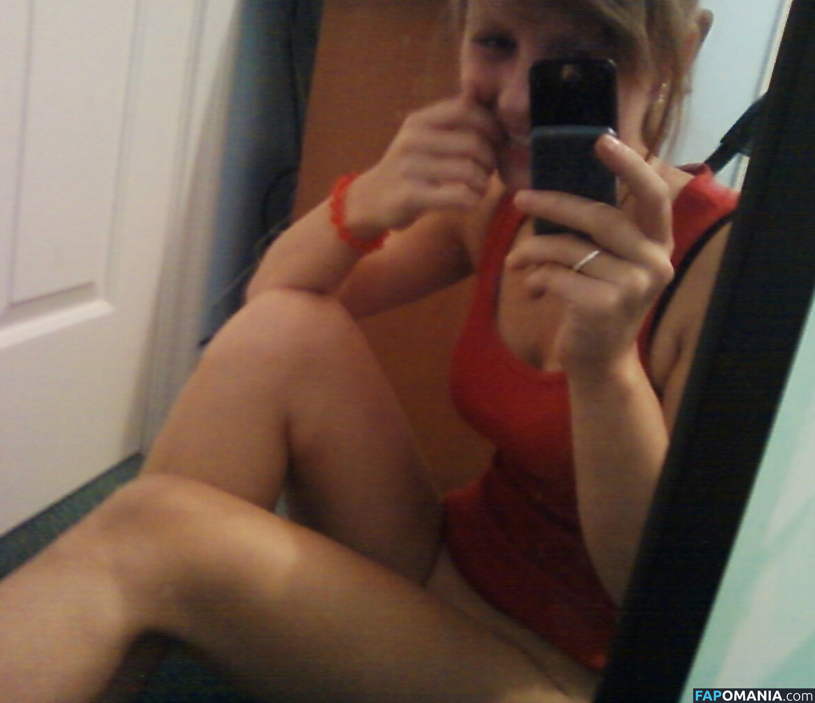 Melanie Laurent Meztelen Kikerült fotó #2