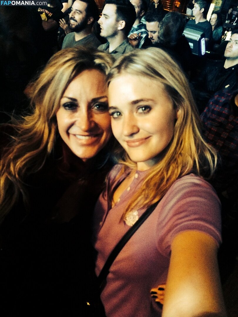 Michalka Sisters Meztelen Kikerült fotó #37