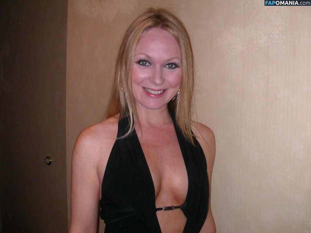 Michelle Hardwick Meztelen Kikerült fotó #3