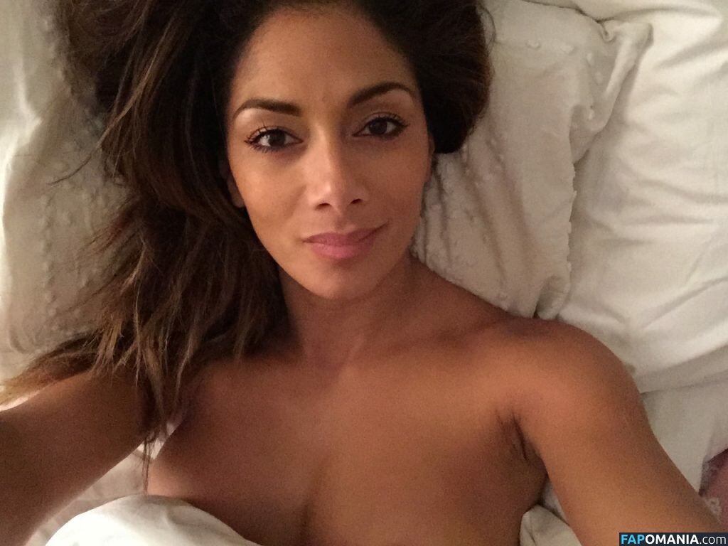 Nicole Scherzinger Meztelen Kikerült fotó #3