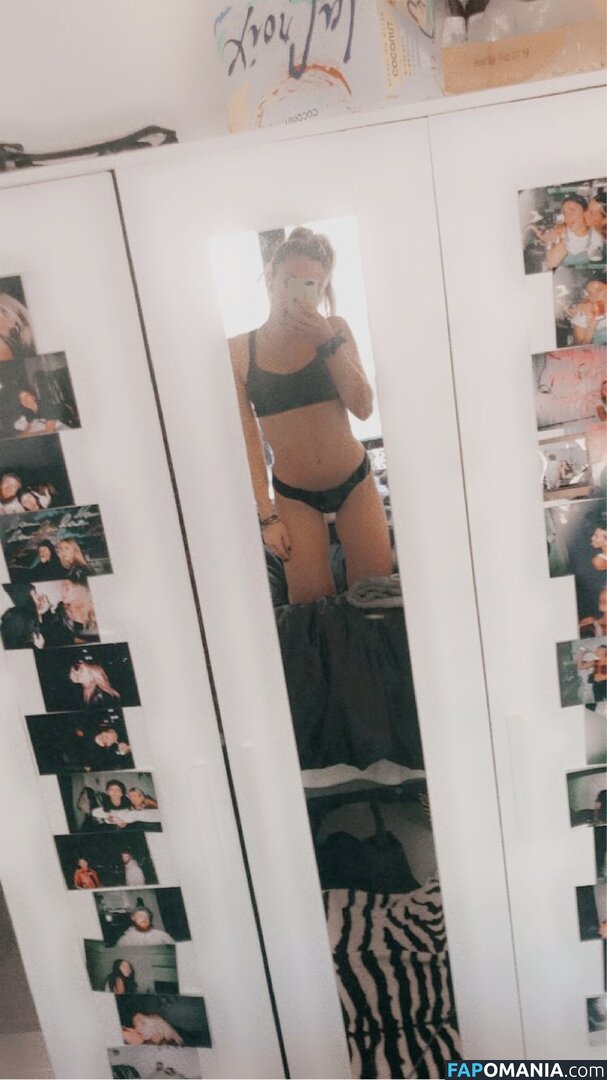 Noah Cyrus Meztelen Kikerült fotó #19