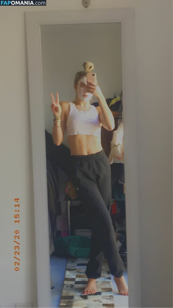 Noah Cyrus Meztelen Kikerült fotó #64