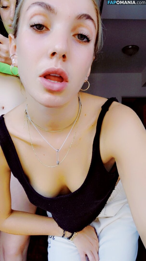 Noah Cyrus Meztelen Kikerült fotó #107