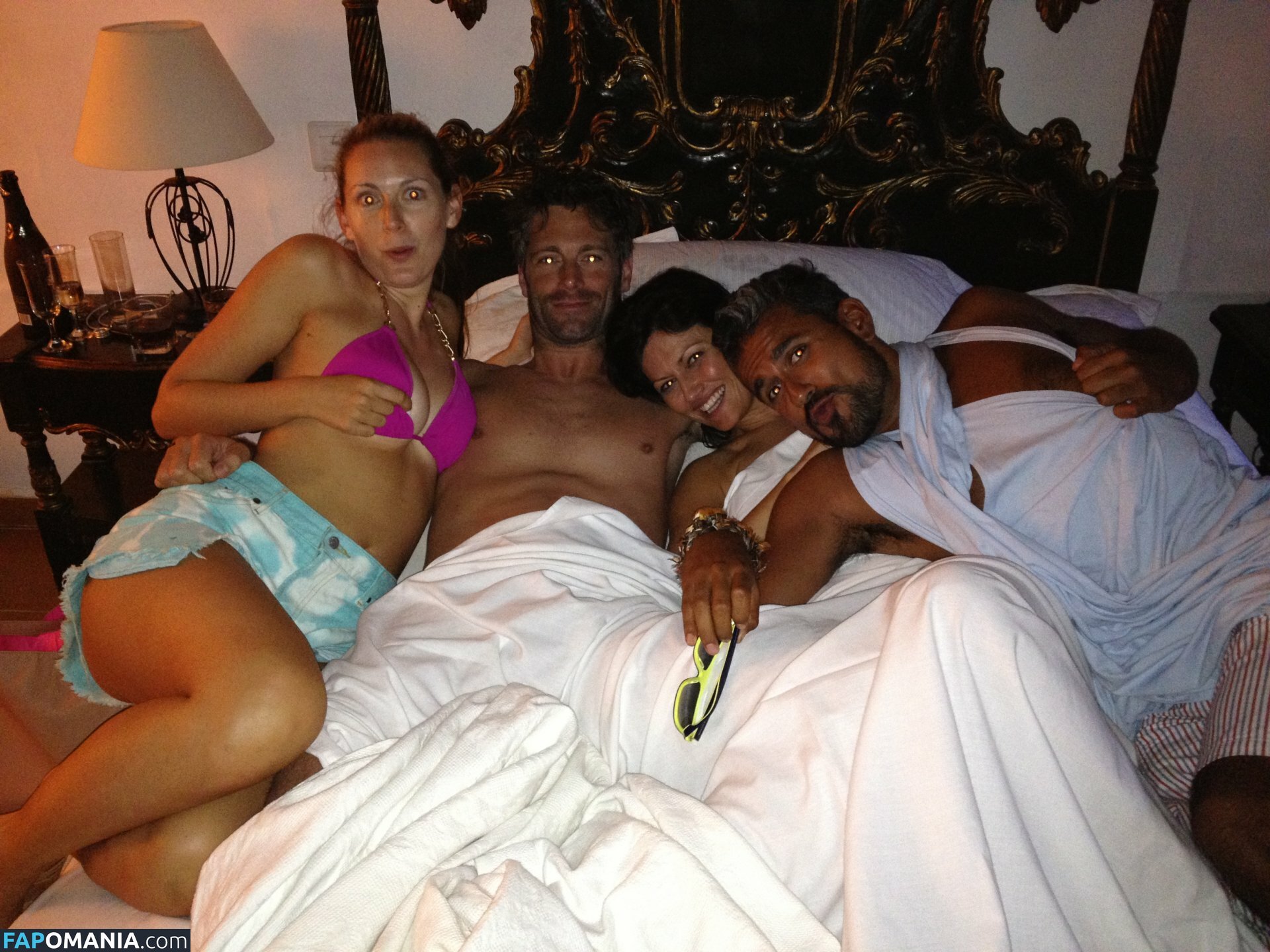 Olivia Lee Meztelen Kikerült fotó #3