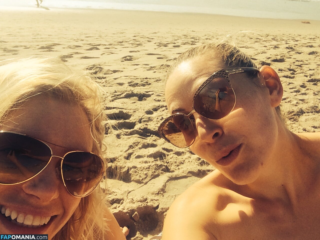 Olivia Lee Meztelen Kikerült fotó #15