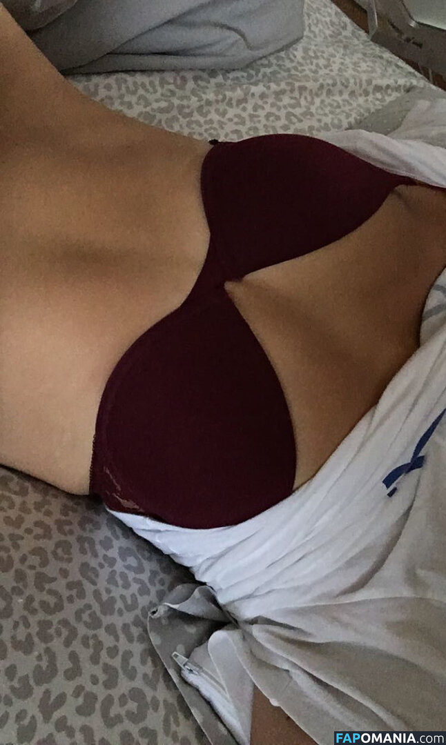 Olivia Tiedemann Meztelen Kikerült fotó #8