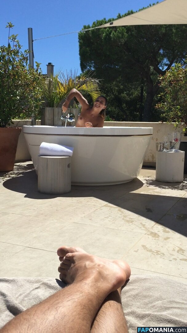 Priscilla Betti Meztelen Kikerült fotó #27