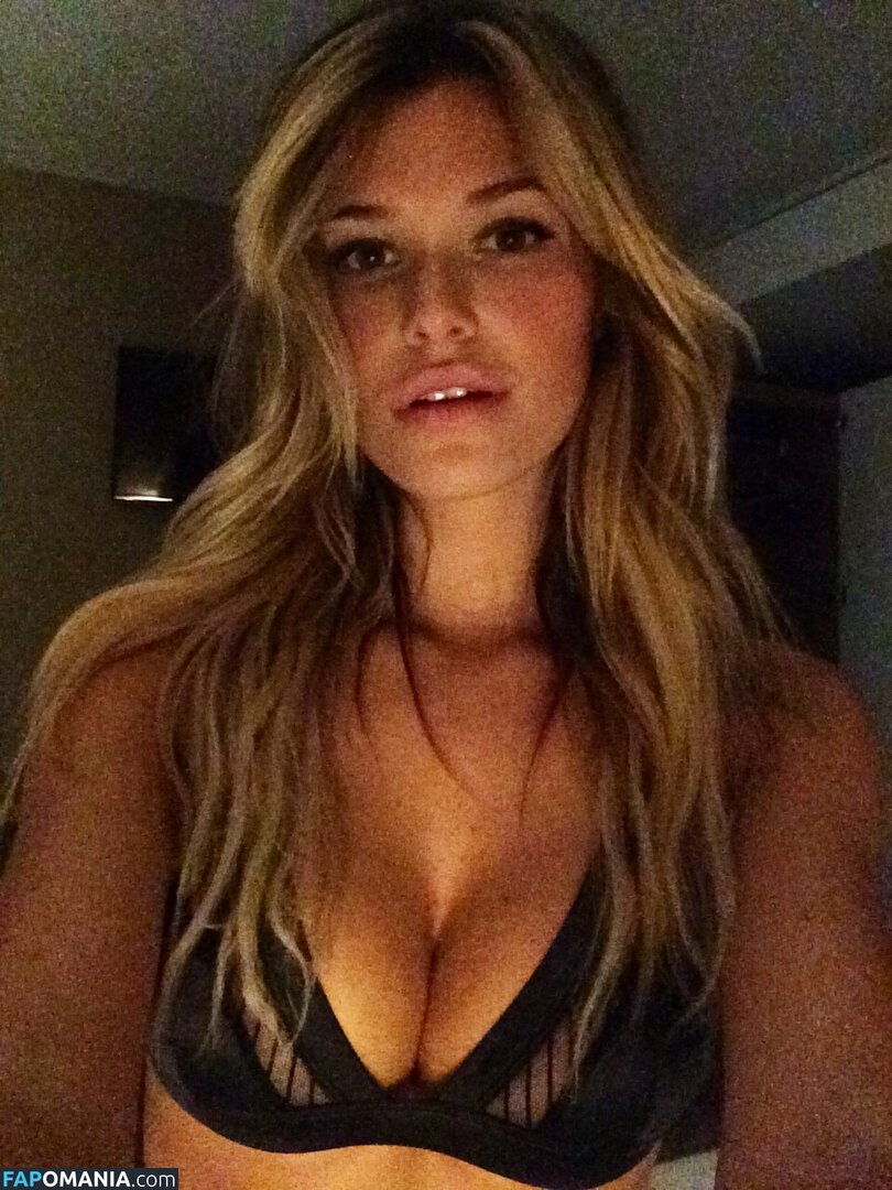 Samantha Hoopes Meztelen Kikerült fotó #9
