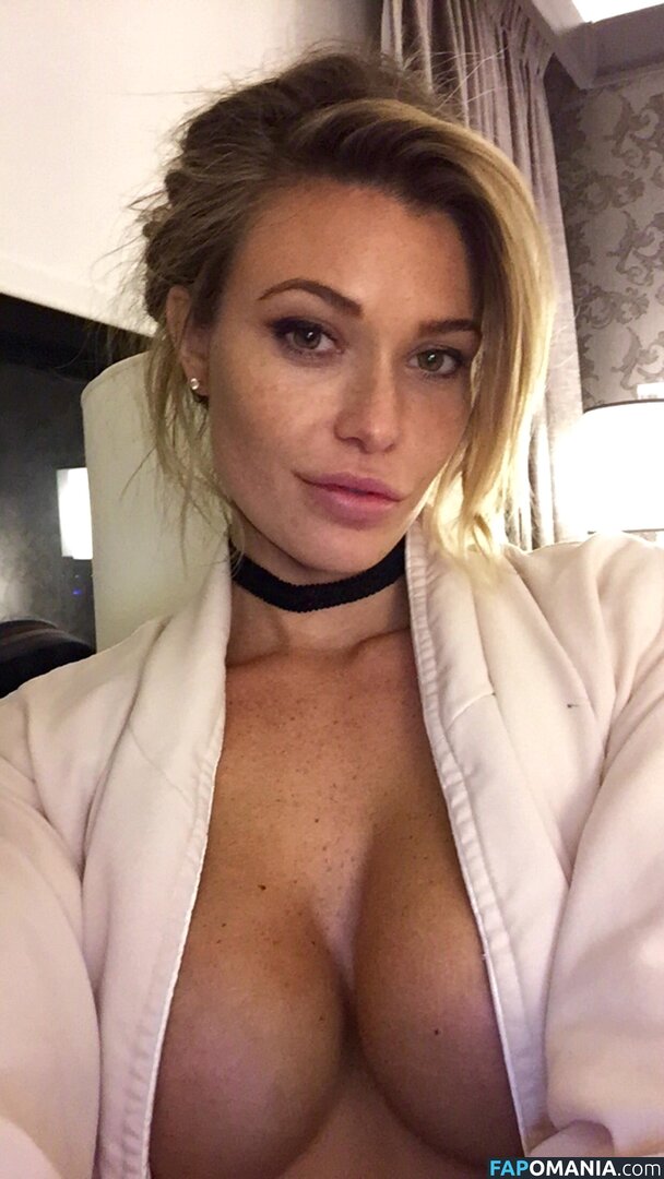 Samantha Hoopes Meztelen Kikerült fotó #30