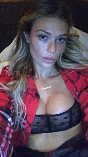 Samantha Hoopes