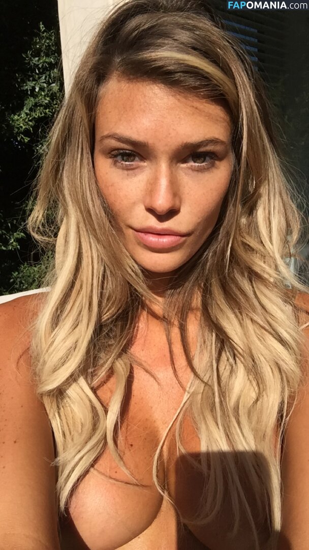 Samantha Hoopes Meztelen Kikerült fotó #148