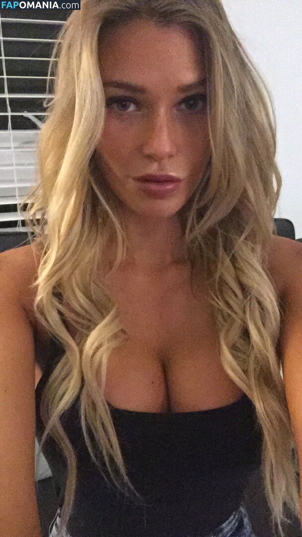 Samantha Hoopes Meztelen Kikerült fotó #151