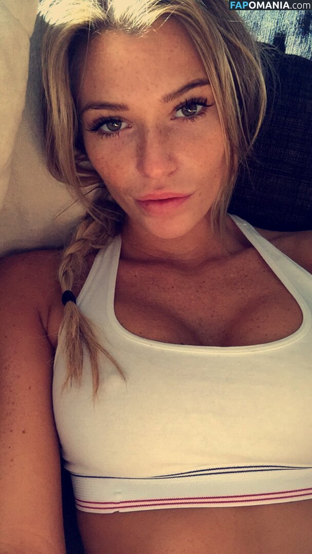 Samantha Hoopes Meztelen Kikerült fotó #152