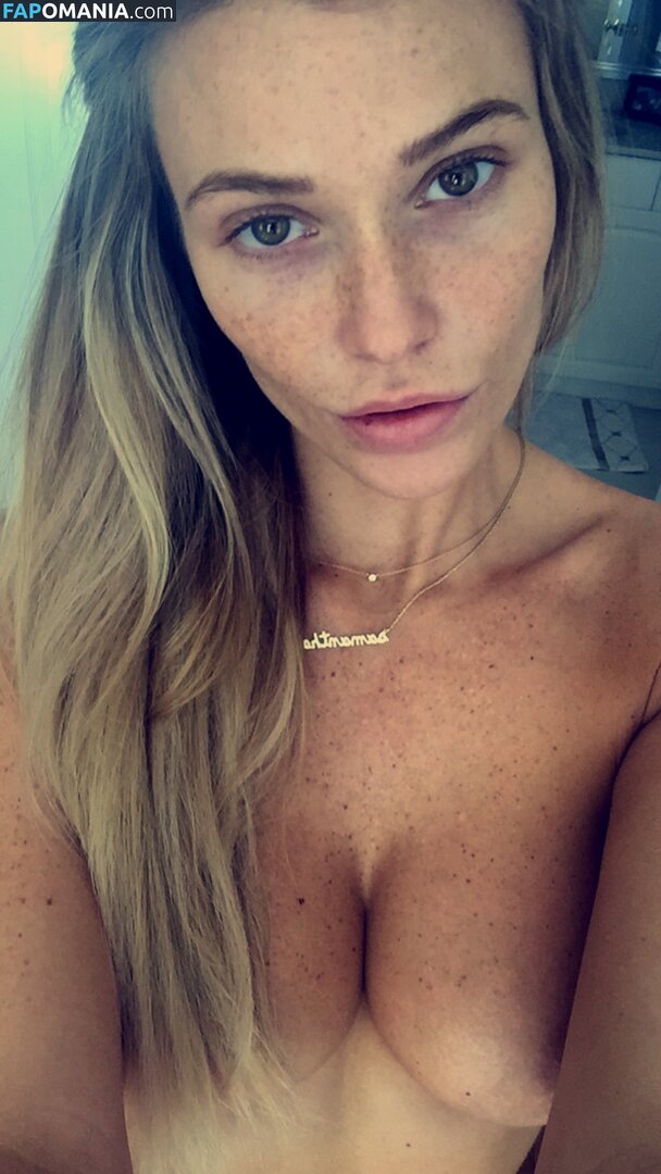 Samantha Hoopes Meztelen Kikerült fotó #183