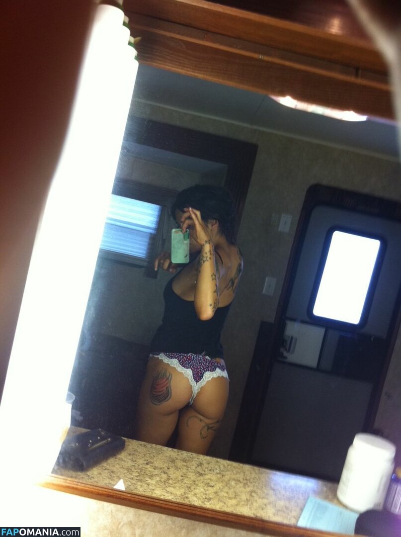 Sarah Sahi Meztelen Kikerült fotó #1