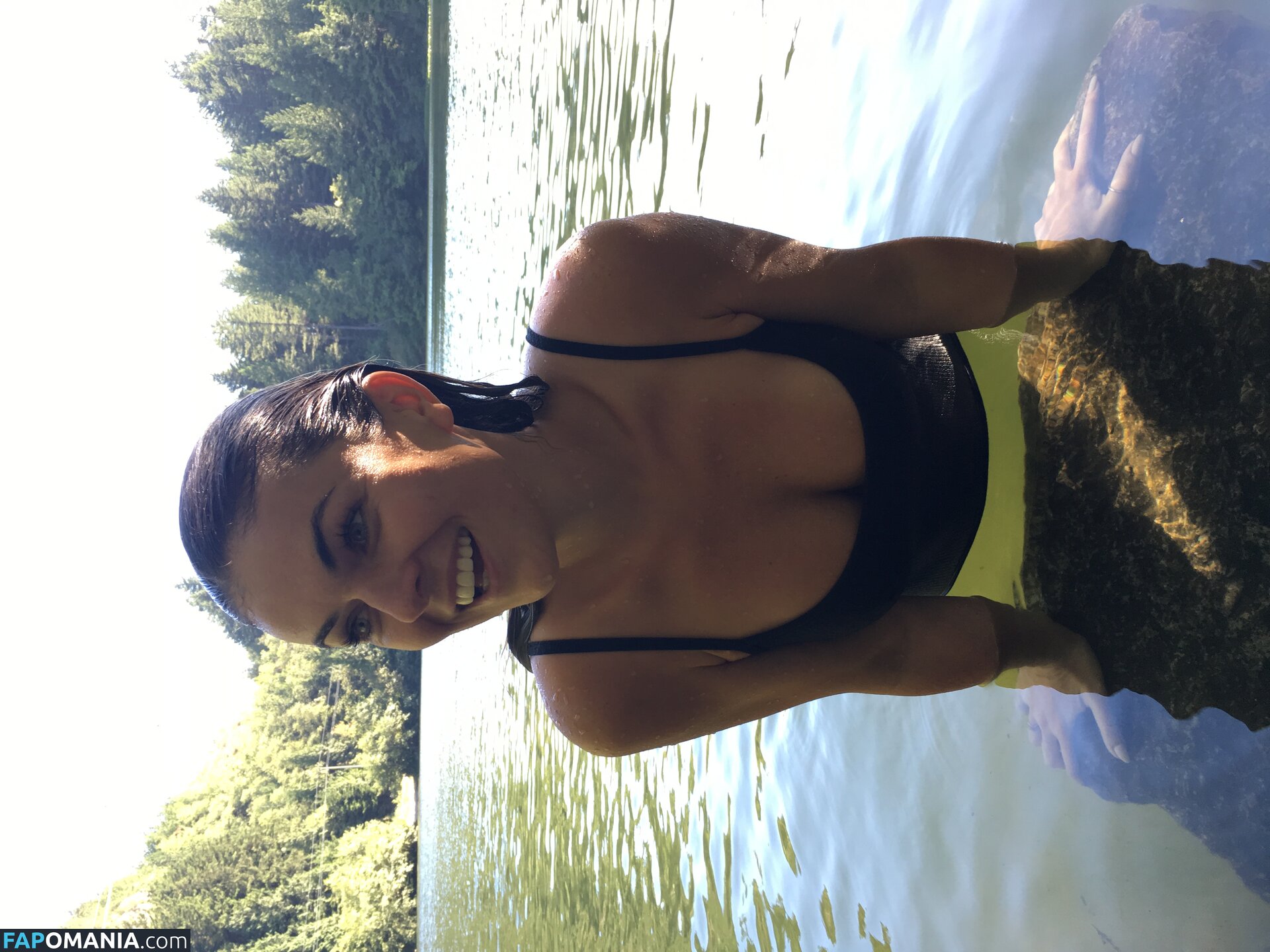 Serinda Swan Meztelen Kikerült fotó #104