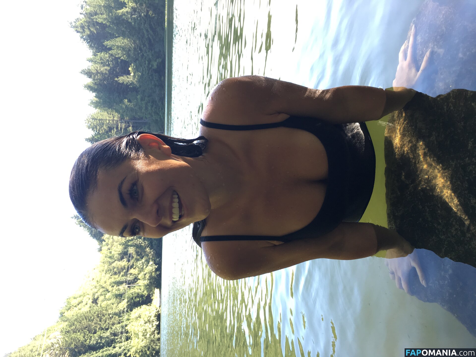 Serinda Swan Meztelen Kikerült fotó #105