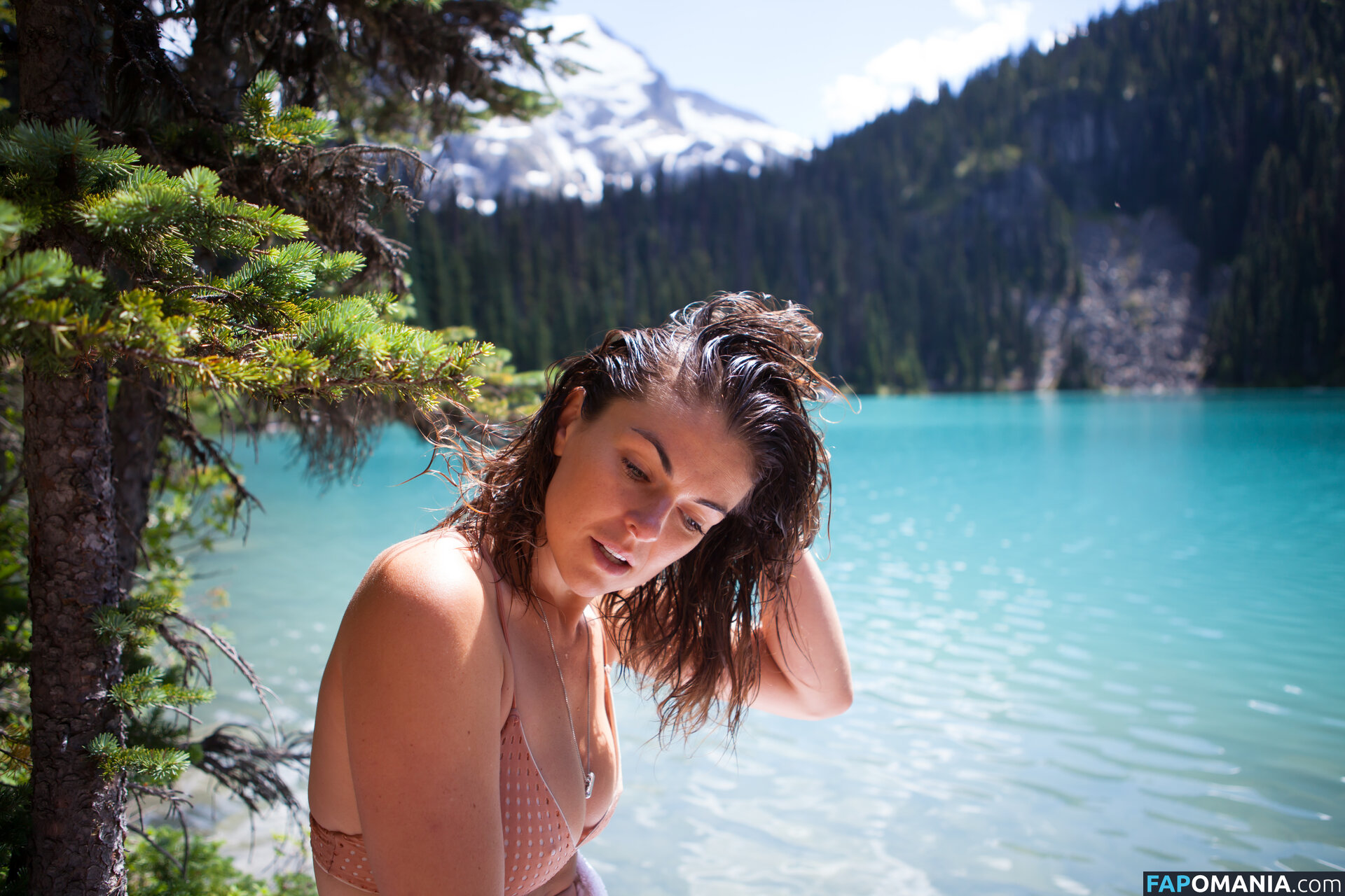Serinda Swan Meztelen Kikerült fotó #187