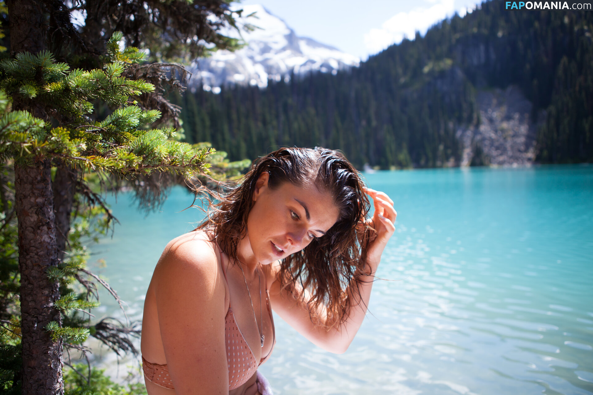 Serinda Swan Meztelen Kikerült fotó #188