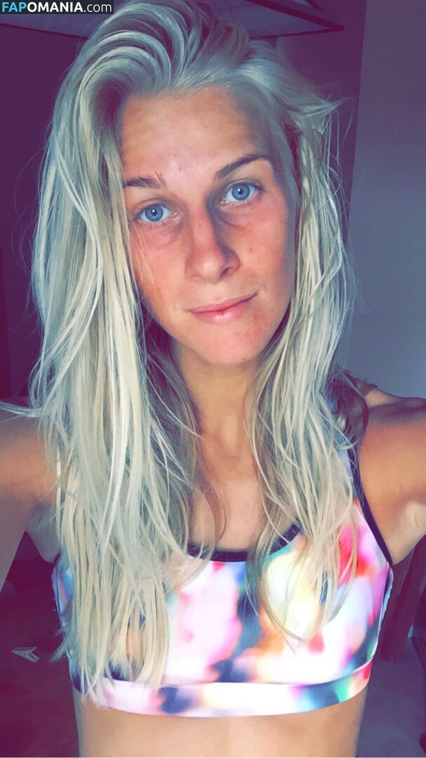 Sofia Jakobsson Meztelen Kikerült fotó #12