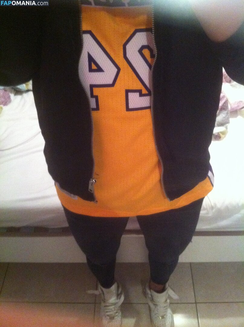 Sofia Jakobsson Meztelen Kikerült fotó #26