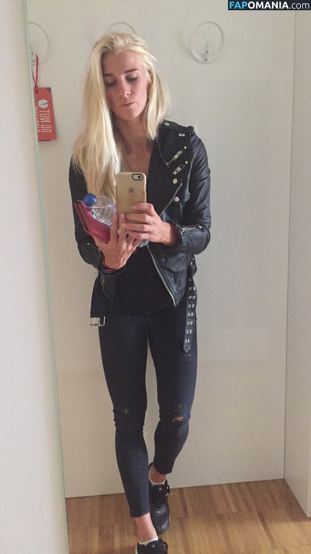 Sofia Jakobsson Meztelen Kikerült fotó #118