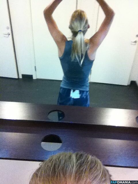 Sofia Jakobsson Meztelen Kikerült fotó #216