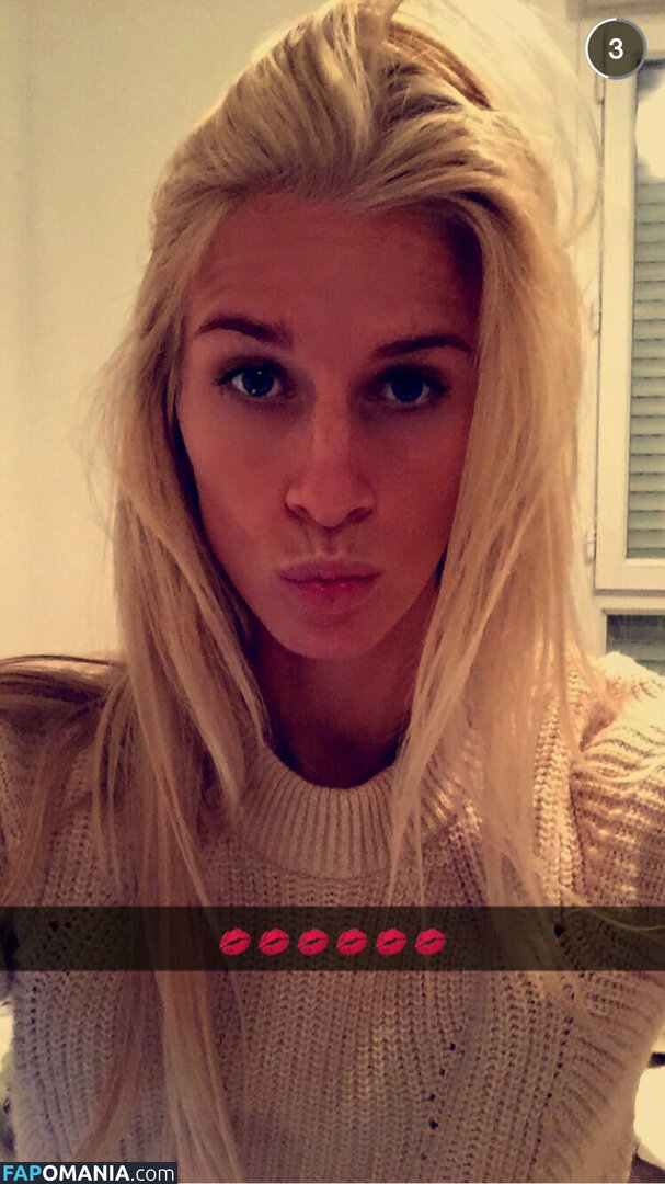 Sofia Jakobsson Meztelen Kikerült fotó #268