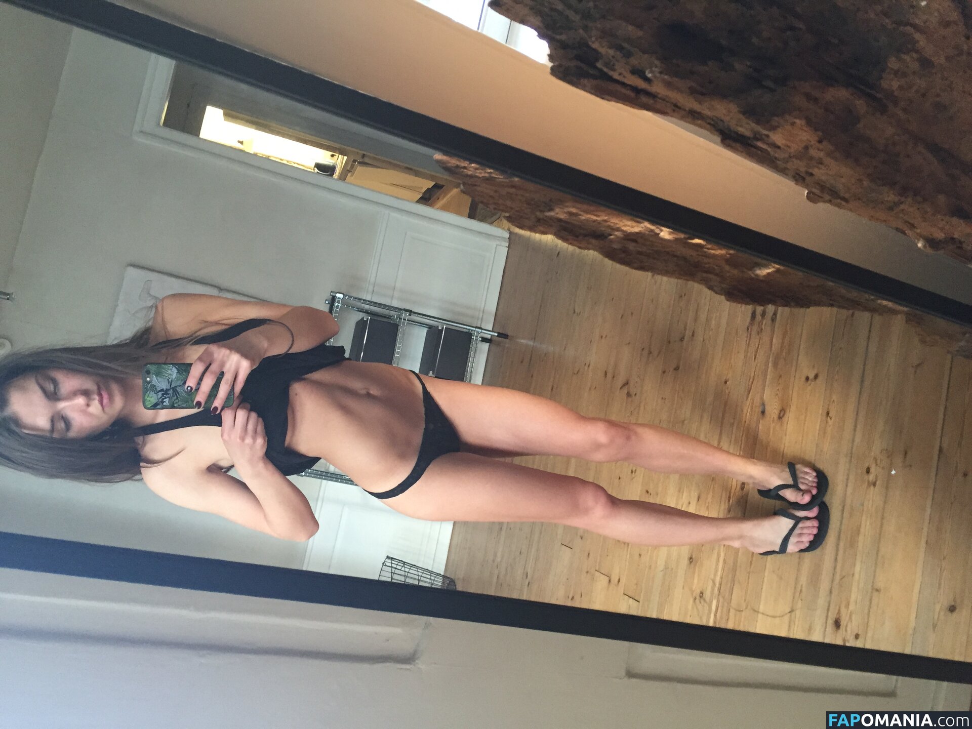 Sophia Roe Meztelen Kikerült fotó #25