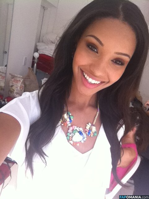 Staci Lyon Meztelen Kikerült fotó #5