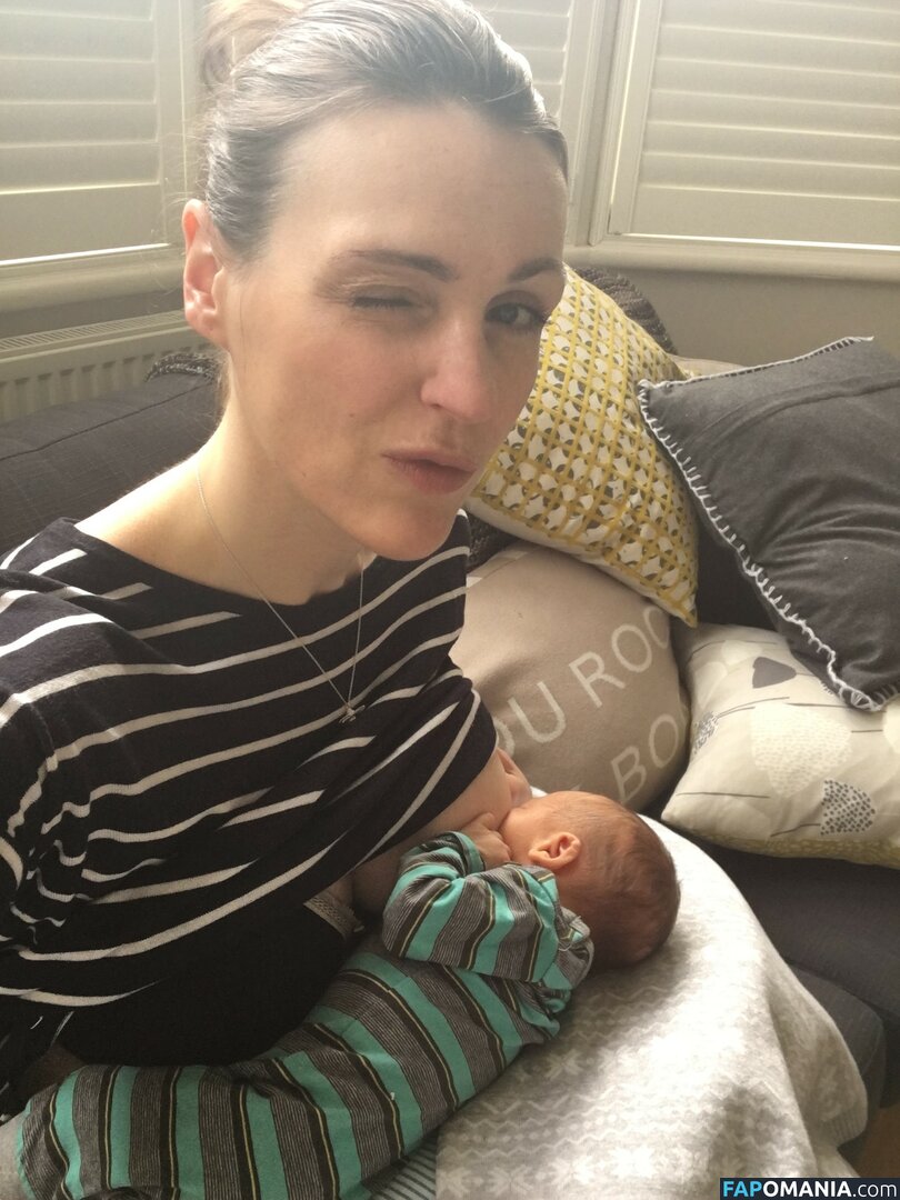 Suranne Jones Meztelen Kikerült fotó #25