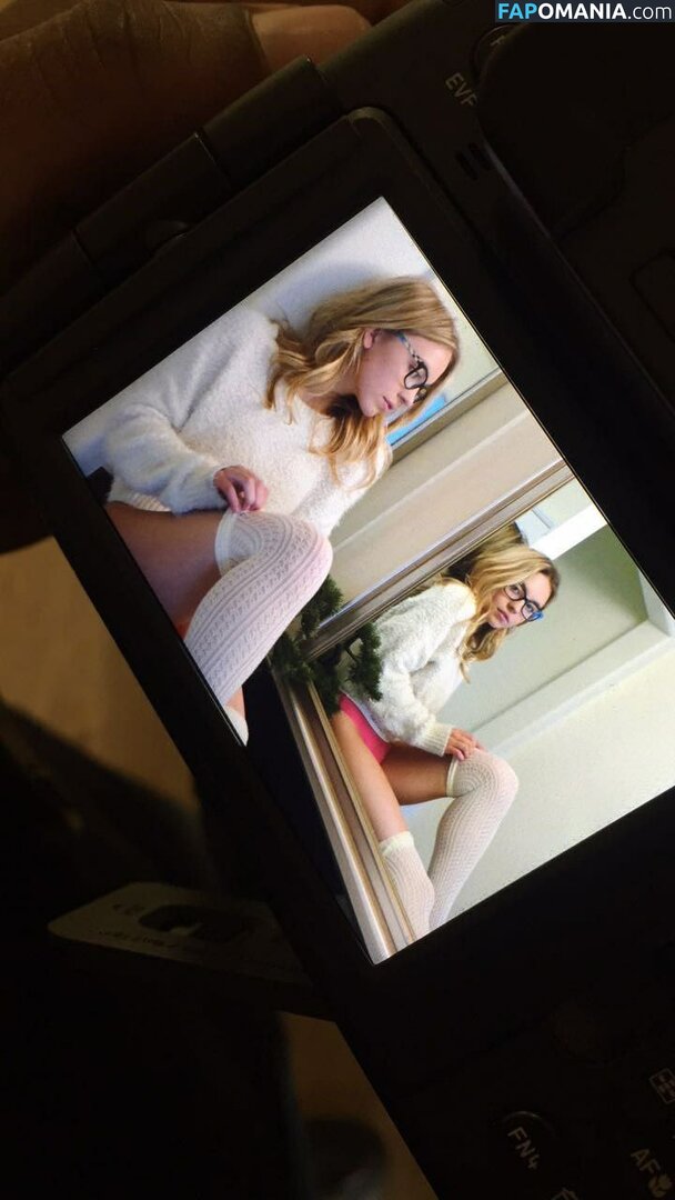Sydney Sweeney Meztelen Kikerült fotó #4868
