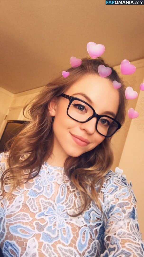 Sydney Sweeney Meztelen Kikerült fotó #4880