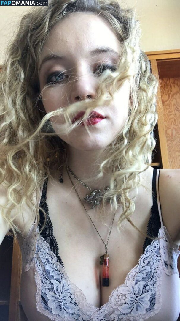 Sydney Sweeney Meztelen Kikerült fotó #4883