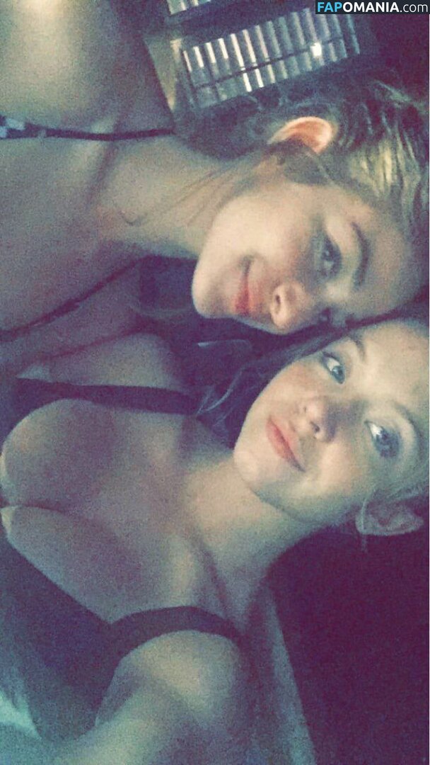 Sydney Sweeney Meztelen Kikerült fotó #4889