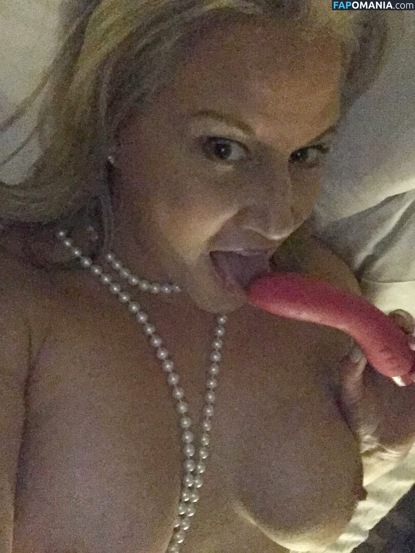 Tammy Lynn Sytch Meztelen Kikerült fotó #7