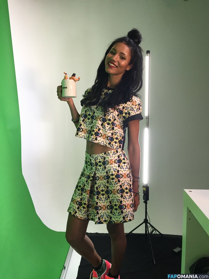 Vick Hope Meztelen Kikerült fotó #269