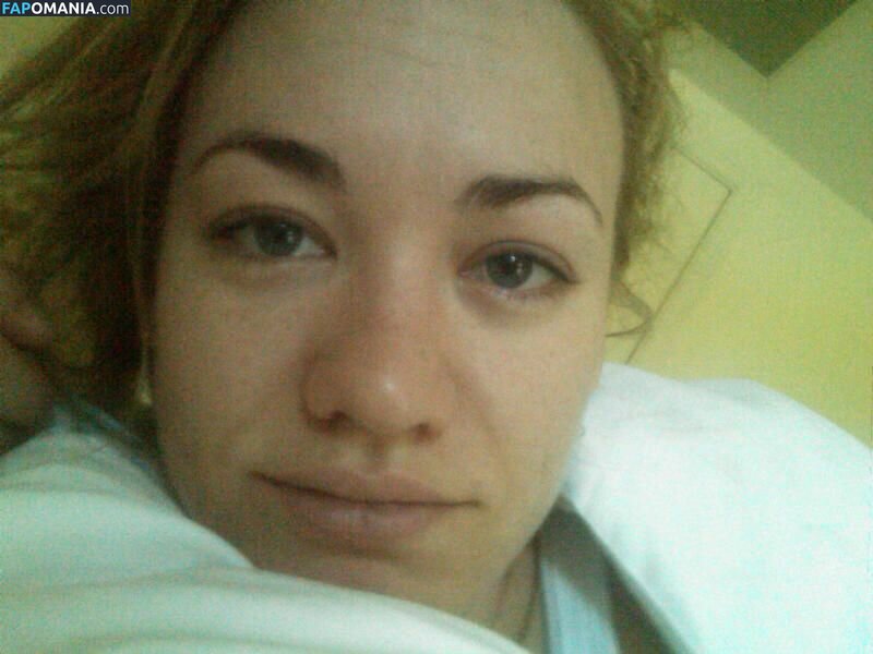 Yvonne Strahovski Meztelen Kikerült fotó #51