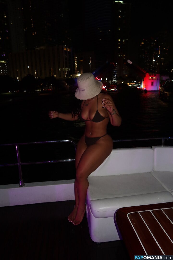 2sandz Meztelen OnlyFans  Kikerült fotó #9