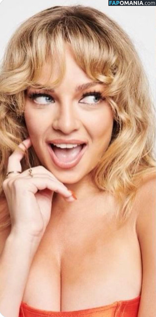 Abbie Chatfield / abbiechatfield Meztelen OnlyFans  Kikerült fotó #35
