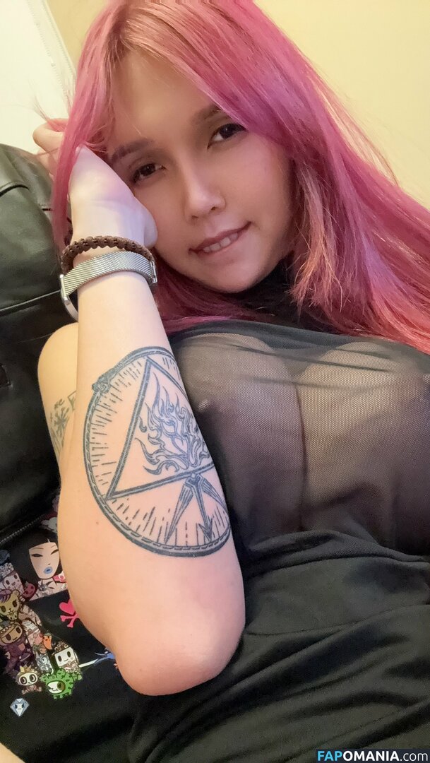 Ada822 / ada_822 / ada_8zz Meztelen OnlyFans  Kikerült fotó #3