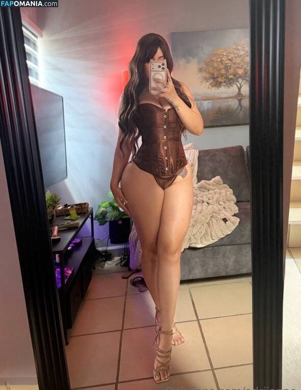 _adiirgg / adriianne Meztelen OnlyFans  Kikerült fotó #4