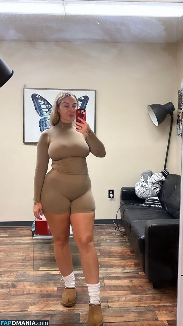 Adrienne Earthiangel Meztelen OnlyFans  Kikerült fotó #2