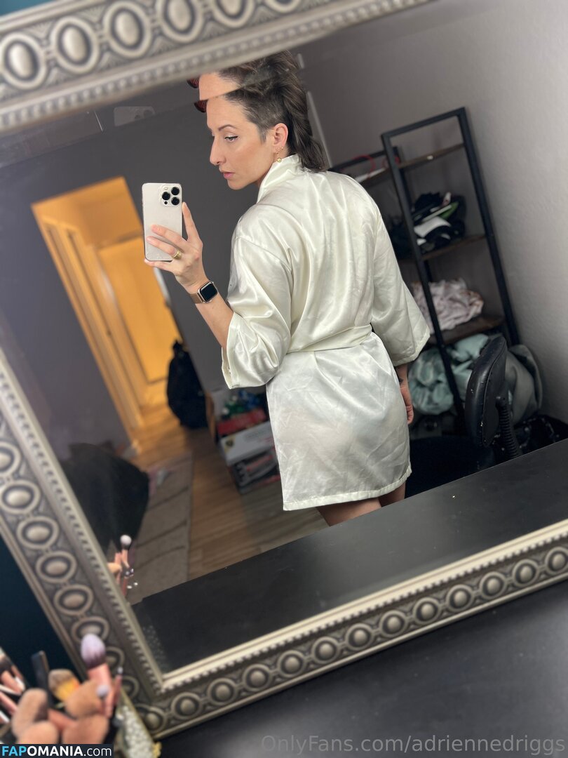 adrienne.driggs / adriennedriggs Meztelen OnlyFans  Kikerült fotó #3