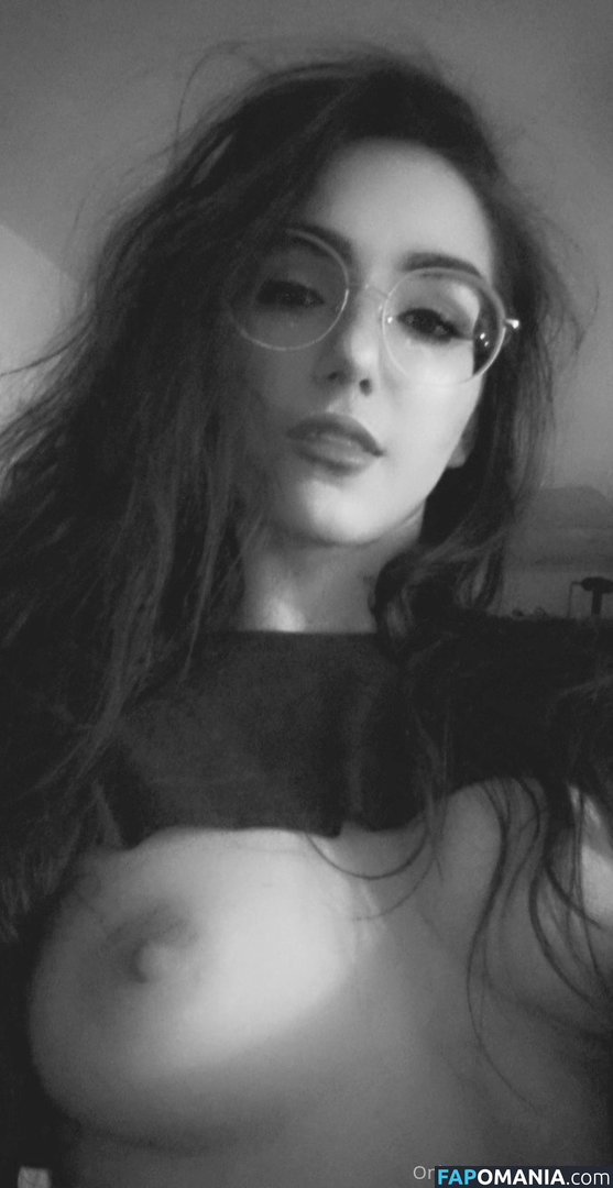 aevimari Meztelen OnlyFans  Kikerült fotó #7