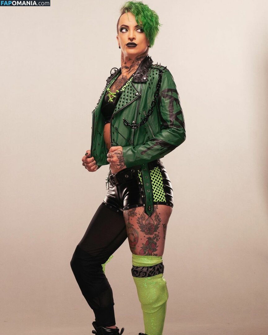 AEW Ruby Soho / Ruby Riott / realrubysoho / ruby-soho Meztelen OnlyFans  Kikerült fotó #1