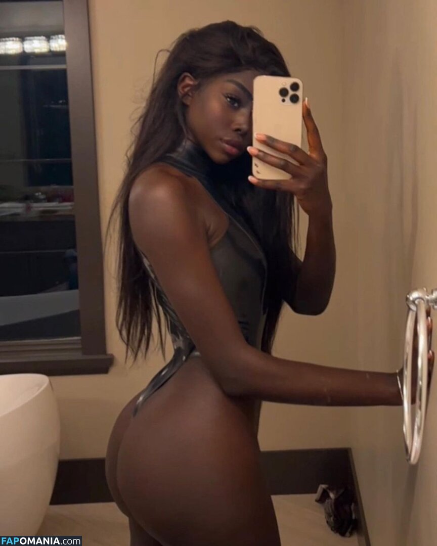 African Booty Meat / curvyandnatural Meztelen OnlyFans  Kikerült fotó #2