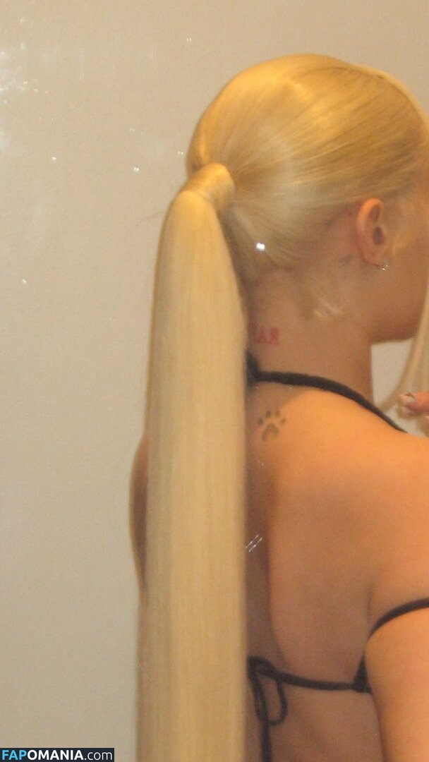 Alabama Barker / alabamaluellabarker Meztelen OnlyFans  Kikerült fotó #148