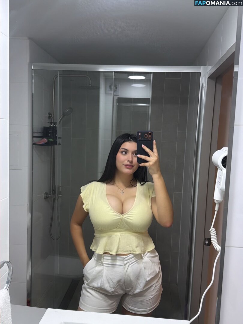 alejandramotta__ Meztelen OnlyFans  Kikerült fotó #1